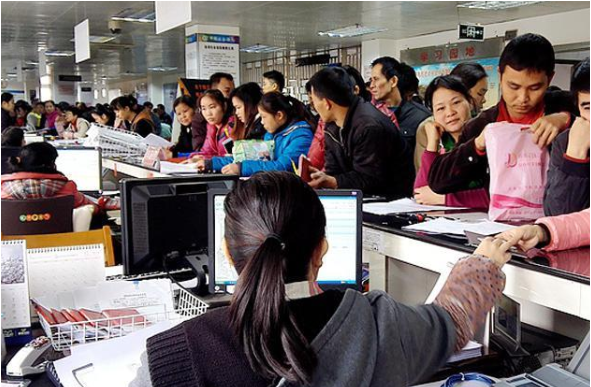 本溪公积金离职封存后还可以提取出来吗？需要收费吗？